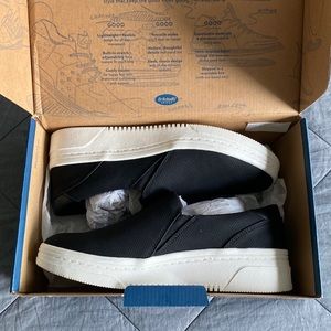 Dr. Scholl’s Shoe - black and white size 11